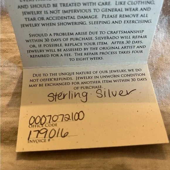 Sarah McGuire. Artic Necklace. - Picture 6 of 6